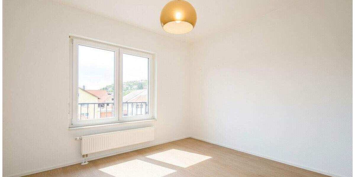 Etagenwohnung Sinsheim / Rohrbach Sinsheim - 3 Zimmer, 86 m&sup2;, 299.000&euro; | Angebot:25696833