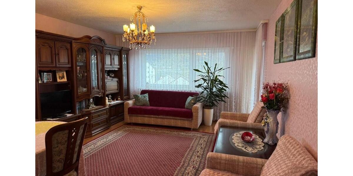 Etagenwohnung Leimen - 3 Zimmer, 80 m&sup2;, 269.000&euro; | Angebot:25656165