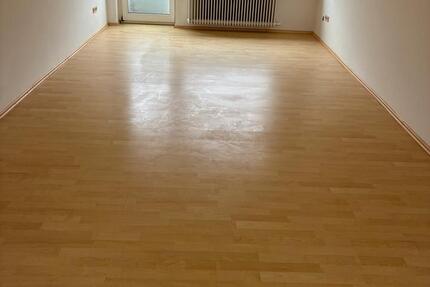 Wohnung Bretten - 2.5 Zimmer, 64 m&sup2;, 700&euro; | Angebot:25963175