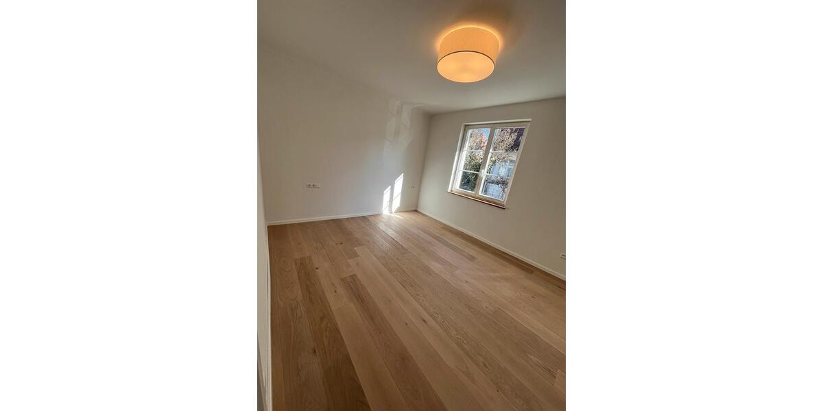 Hochparterre Bietigheim-Bissingen Bissingen - 5 Zimmer, 98 m&sup2;, 2.100&euro; | Angebot:24339014