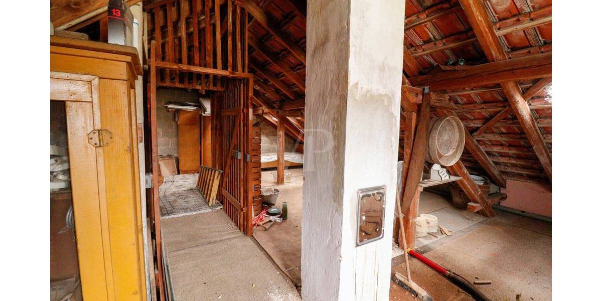 Doppelhaushälfte Sulzfeld - 3 Zimmer, 130 m&sup2;, 249.000&euro; | Angebot:25670882