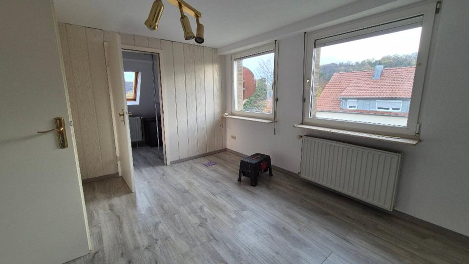 Etagenwohnung Königsbach-Stein Stein - 4 Zimmer, 120 m&sup2;, 1.190&euro; | Angebot:25886726
