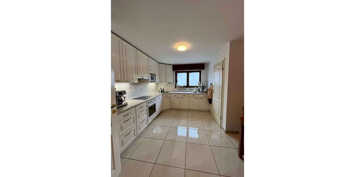 Etagenwohnung Heilbronn Böckingen - 3.5 Zimmer, 98 m&sup2;, 1.250&euro; | Angebot:27083745