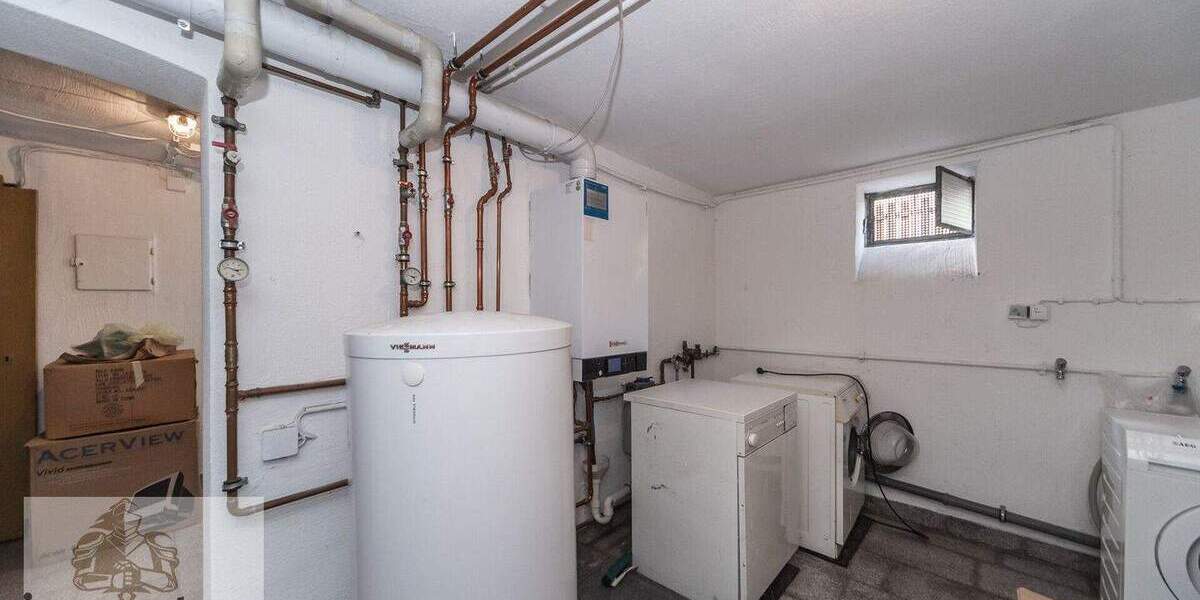 Mehrfamilienhaus, Wohnhaus Heilbronn / Neckargartach Neckargartach - 8 Zimmer, 194 m&sup2;, 548.000&euro; | Angebot:25742864