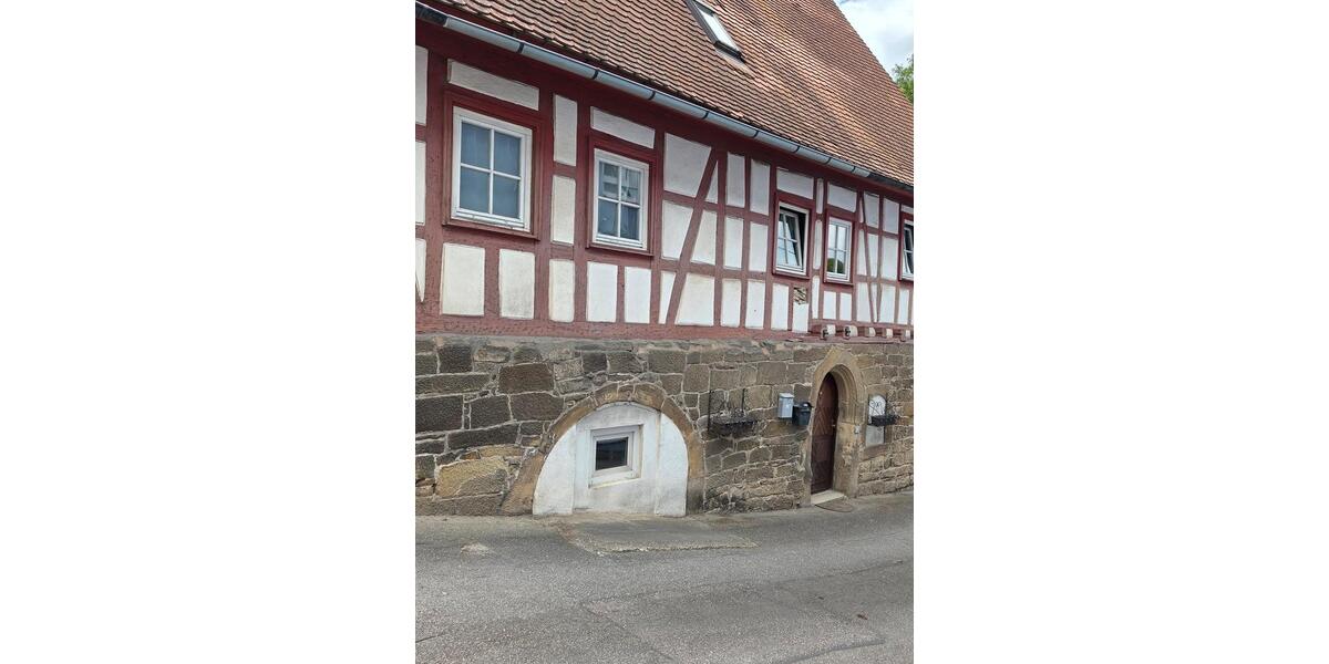 Mehrfamilienhaus, Wohnhaus Zaberfeld - 8 Zimmer, 210 m&sup2;, 280.000&euro; | Angebot:26896874