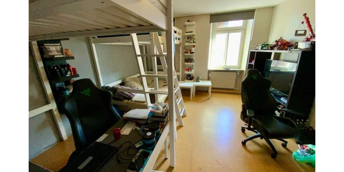 Etagenwohnung Wiesloch - 8 Zimmer, 245 m&sup2;, 499.000&euro; | Angebot:25821561