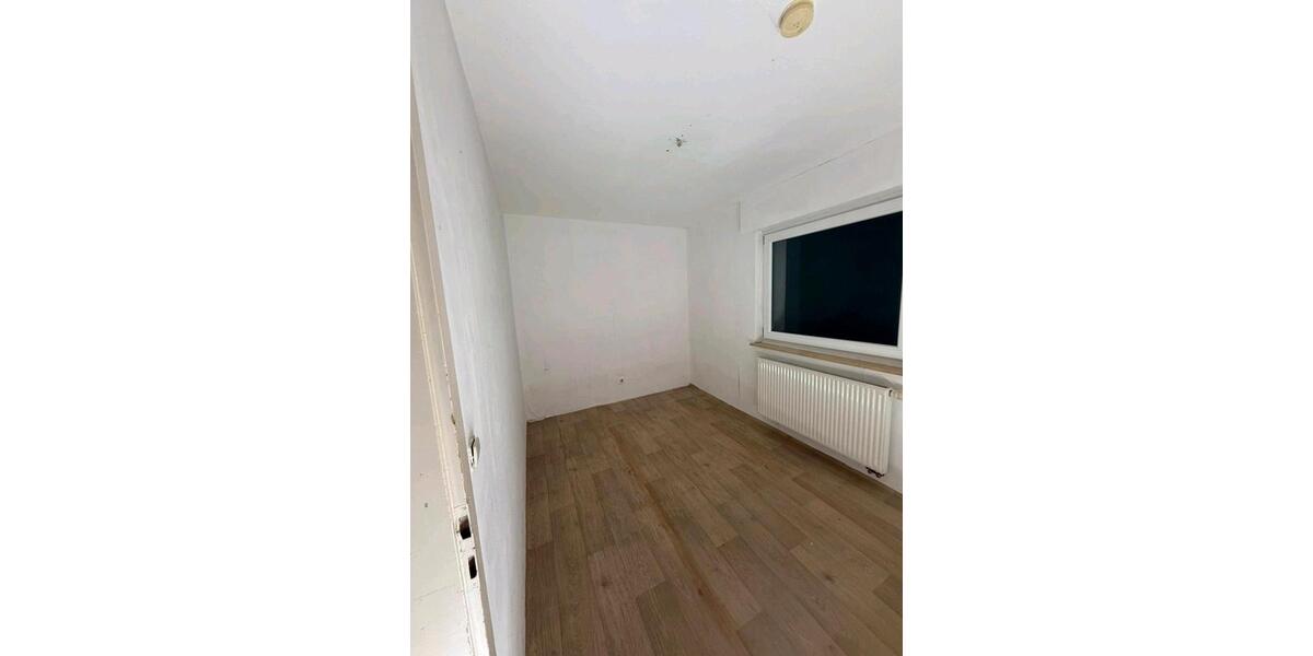 Erdgeschoßwohnung Brackenheim - 3 Zimmer, 78 m&sup2;, 1.000&euro; | Angebot:24878627
