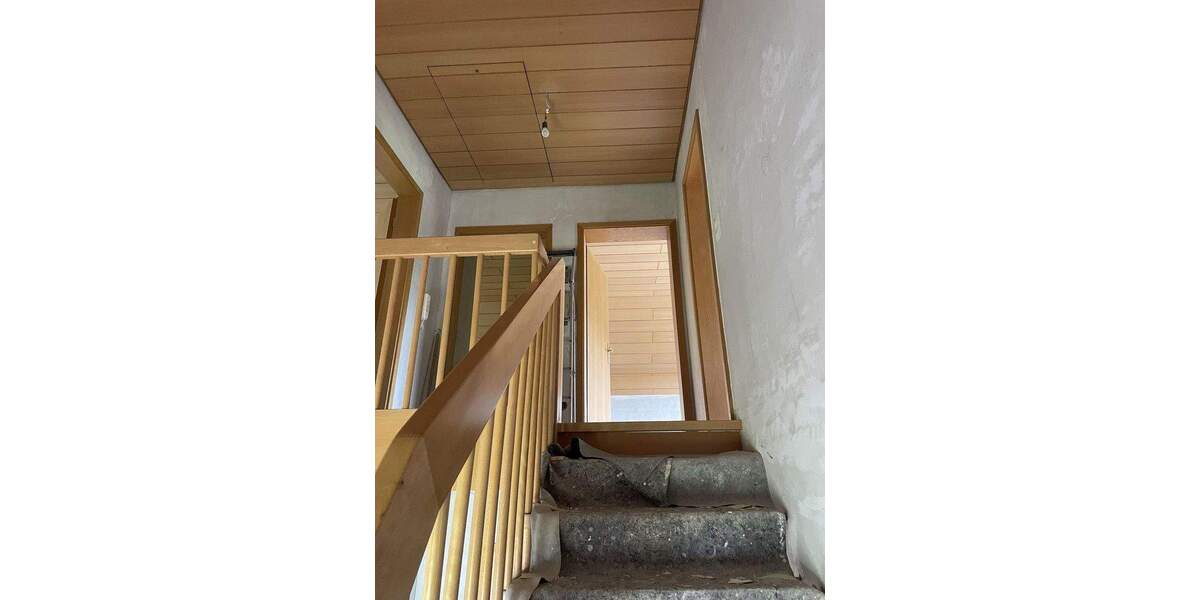 Einfamilienhaus Eschelbronn - 6 Zimmer, 160 m&sup2;, 480.000&euro; | Angebot:25823690