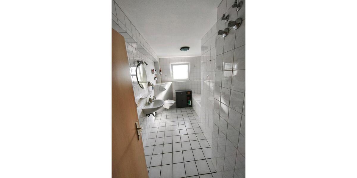 Etagenwohnung Neunkirchen - 2 Zimmer, 59 m&sup2;, 650&euro; | Angebot:25432086