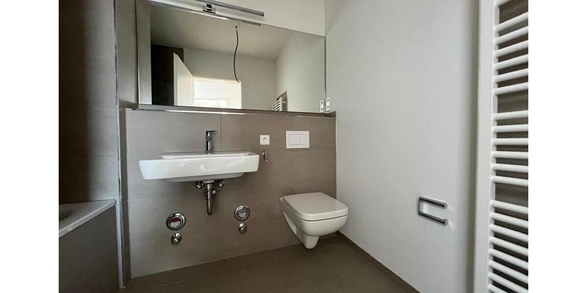 Dachgeschoßwohnung Bad Friedrichshall - 4 Zimmer, 133 m&sup2;, 1.791&euro; | Angebot:26068590