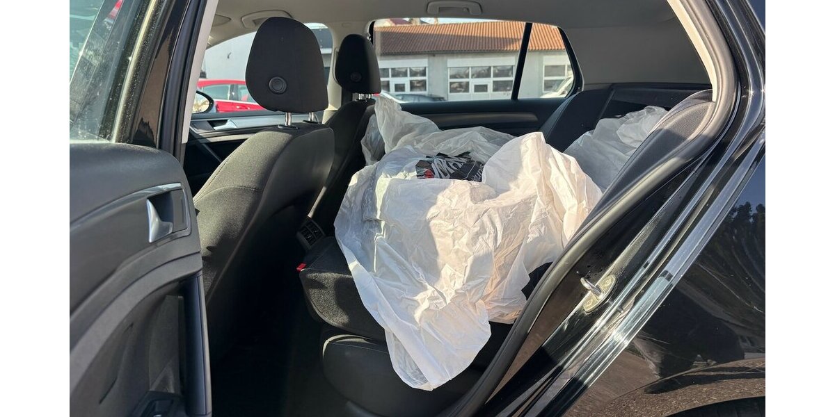 VW Golf VII Trendline BMT 142.000 km 6.990 &euro; Neckarsulm 74172