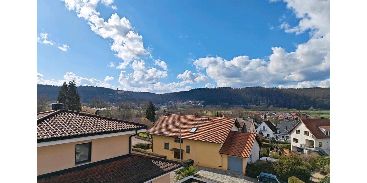 Etagenwohnung Gundelsheim - 4 Zimmer, 124 m&sup2;, 420.000&euro; | Angebot:25958742