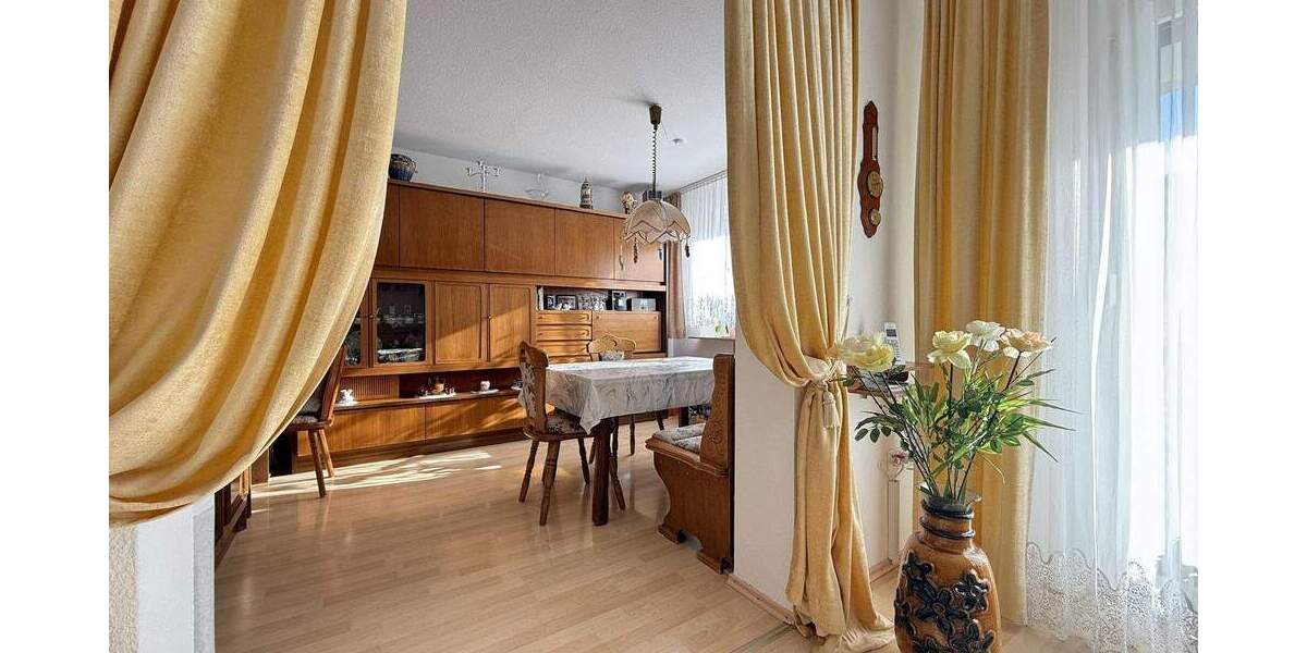 Etagenwohnung Oberderdingen - 3 Zimmer, 85 m&sup2;, 219.000&euro; | Angebot:25706297