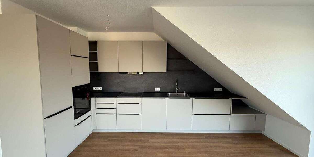 Etagenwohnung Bad Wimpfen - 3 Zimmer, 104 m&sup2;, 1.450&euro; | Angebot:23708670