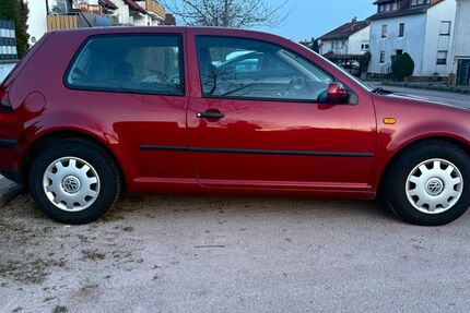 VW Golf 217.000 km 1.350 &euro; Siegelsbach 74936
