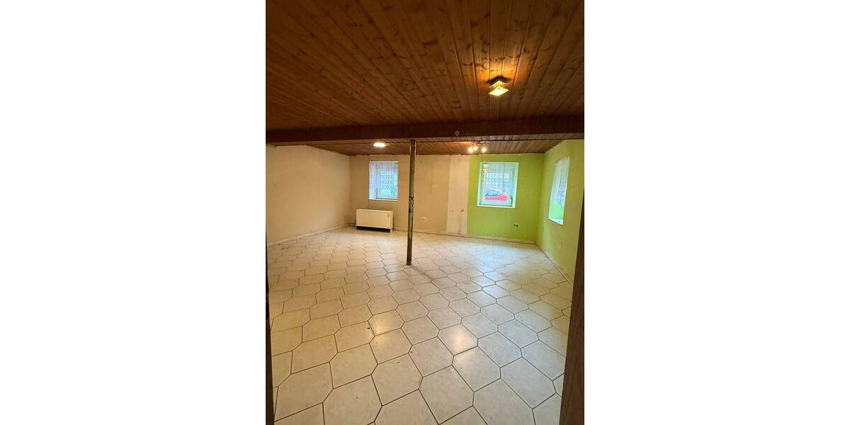 Etagenwohnung Oberderdingen-Flehingen Flehingen - 4 Zimmer, 92 m&sup2;, 99.000&euro; | Angebot:25748646