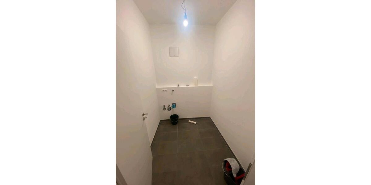 Erdgeschoßwohnung Sinsheim - 3 Zimmer, 95 m&sup2;, 1.550&euro; | Angebot:25907994