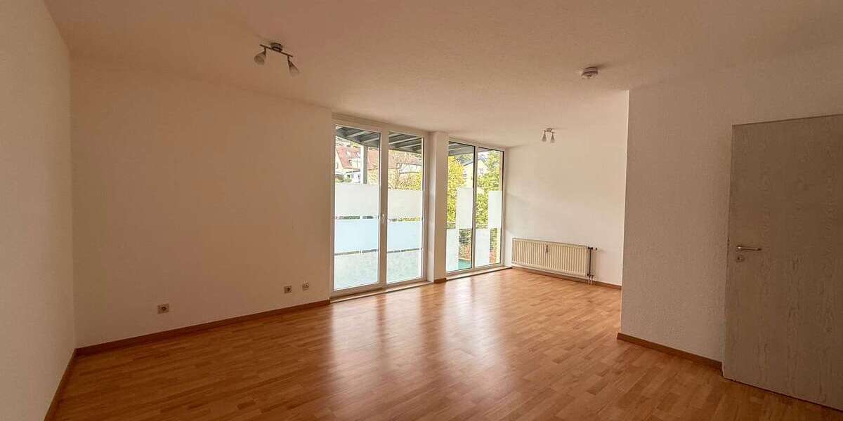 Etagenwohnung Mosbach - 2 Zimmer, 54 m&sup2;, 540&euro; | Angebot:23198138