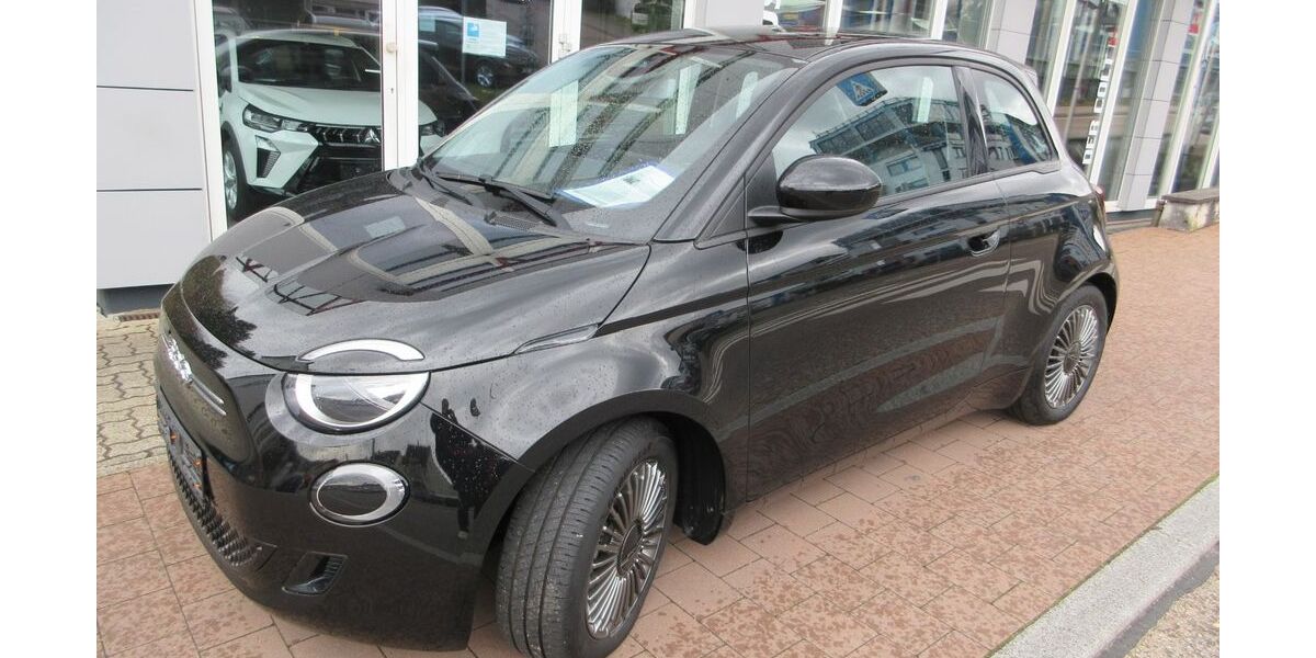 Fiat 500e 5.800 km 18.680 &euro; Niefern-Öschelbronn 75223