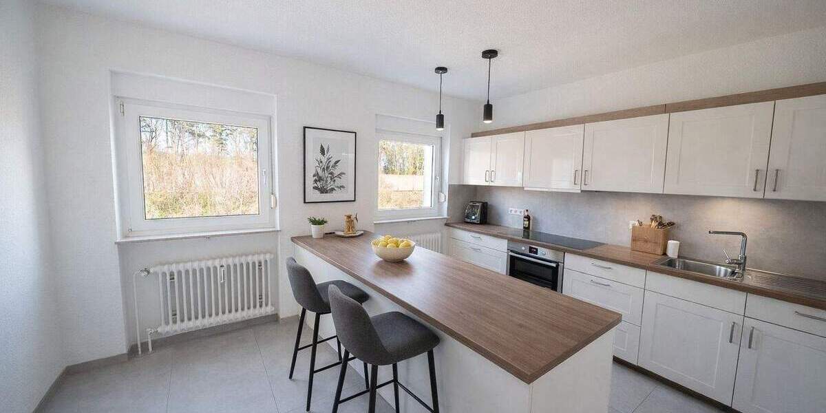 Etagenwohnung Bretten - 3 Zimmer, 89 m&sup2;, 365.000&euro; | Angebot:25879243