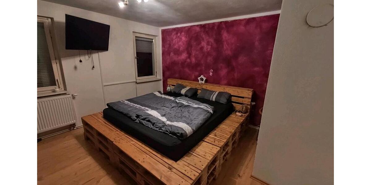 Doppelhaushälfte Bretten - 2 Zimmer, 100 m&sup2;, 450.000&euro; | Angebot:24818968