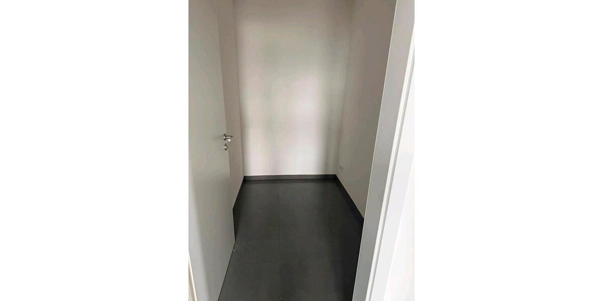 Etagenwohnung Neckarsulm - 4 Zimmer, 132 m&sup2;, 455.000&euro; | Angebot:24838461