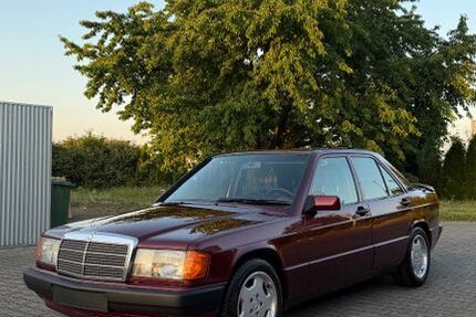 Mercedes-Benz 190 112.000 km 11.990 &euro; Eberdingen 71735