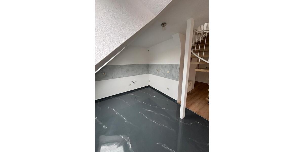 Maisonettenwohnung Bad Wimpfen - 3 Zimmer, 101 m&sup2;, 1.360&euro; | Angebot:25057542