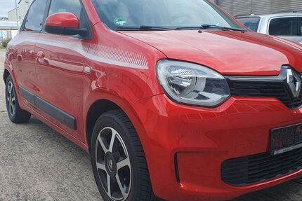 Renault Twingo 36.955 km 7.499 &euro; Bad Friedrichshall 74177