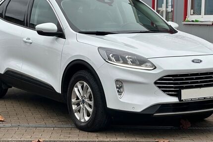 Ford Kuga 85.000 km 18.995 &euro; Bruchsal-Helmsheim 76646