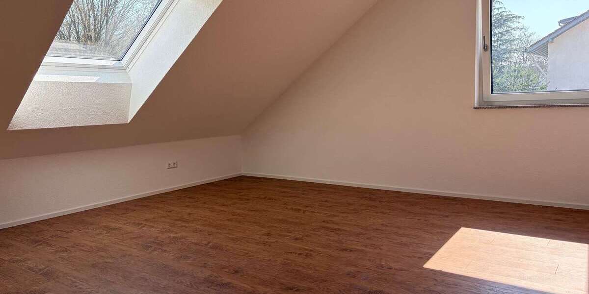 Etagenwohnung Bad Rappenau - 3.5 Zimmer, 77 m&sup2;, 1.194&euro; | Angebot:25874725