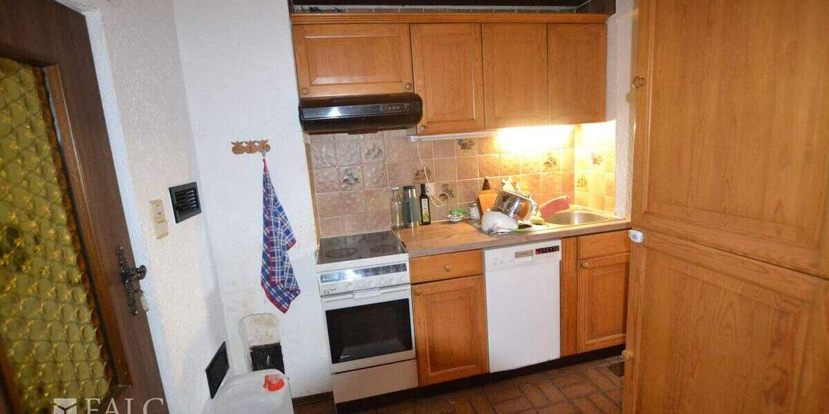 Mehrfamilienhaus, Wohnhaus Angelbachtal - 5 Zimmer, 372 m&sup2;, 350.000&euro; | Angebot:25697197