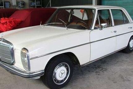Mercedes-Benz 230 80.400 km 7.500 &euro; St. Leon-Rot OT Rot 68789