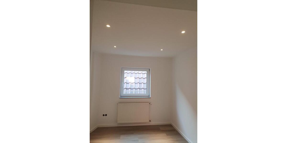 Doppelhaushälfte Bretten - 5 Zimmer, 110 m&sup2;, 1.350&euro; | Angebot:26581929