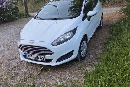 Ford Fiesta 94.300 km 3.900 &euro; Vaihingen an der Enz 71665