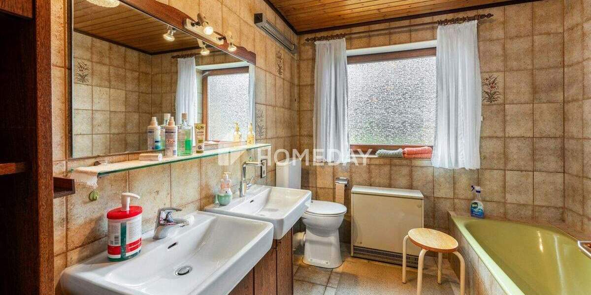 Einfamilienhaus Gundelsheim - 6 Zimmer, 140 m&sup2;, 445.000&euro; | Angebot:25737659