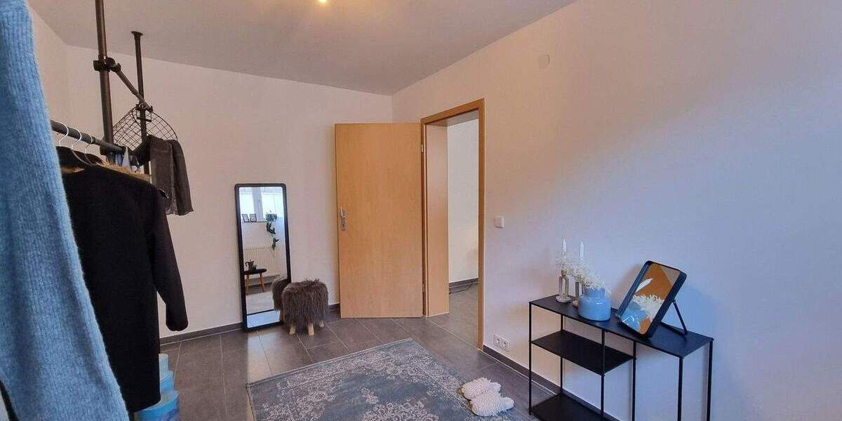 Bungalow Mühlacker - 7 Zimmer, 207 m&sup2;, 549.000&euro; | Angebot:25724180