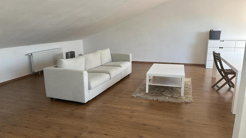 Dachgeschoßwohnung Sankt Leon-Rot Rot - 2 Zimmer, 1.490&euro; | Angebot:24585901