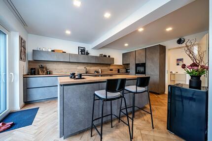 Wohnung Mosbach - 3 Zimmer, 150 m&sup2;, 1.700&euro; | Angebot:25362235