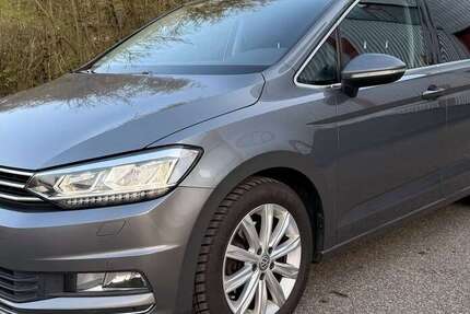 VW Touran 166.000 km 13.800 &euro; Kirchardt 74912