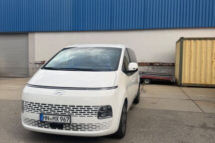 Hyundai STARIA 33.415 km 33.500 &euro; Neckarsulm 74172