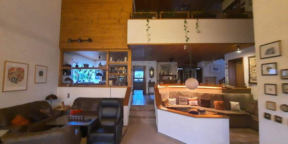 Einfamilienhaus Bretten Gölshausen - 7 Zimmer, 216 m&sup2;, 695.000&euro; | Angebot:25776304