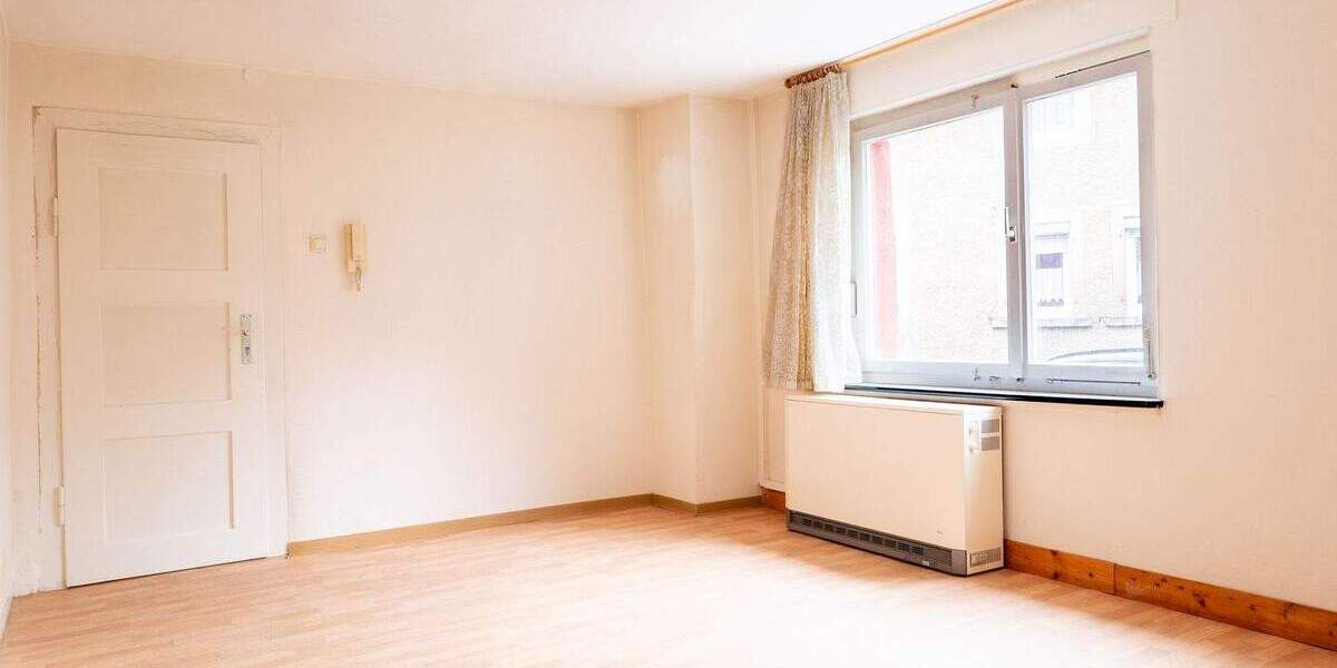 Einfamilienhaus Eppingen Elsenz - 6 Zimmer, 157 m&sup2;, 178.000&euro; | Angebot:26702918