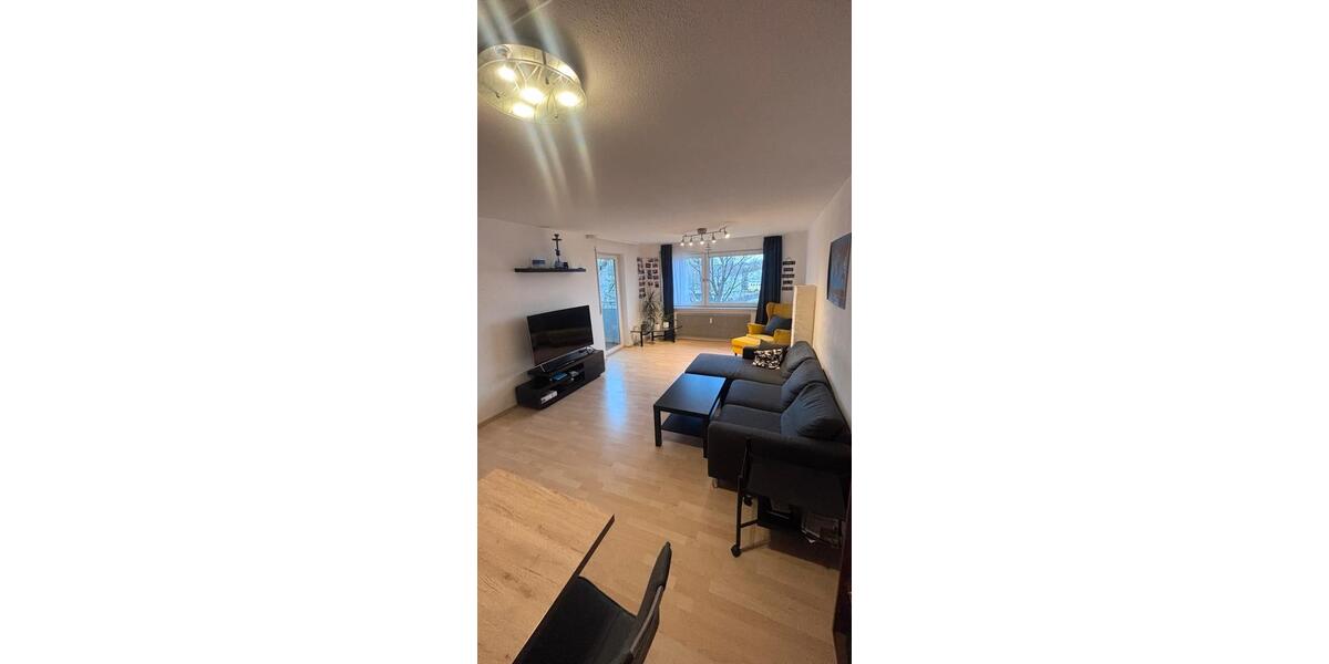 Hochparterre Tamm - 3 Zimmer, 82 m&sup2;, 1.100&euro; | Angebot:25838313