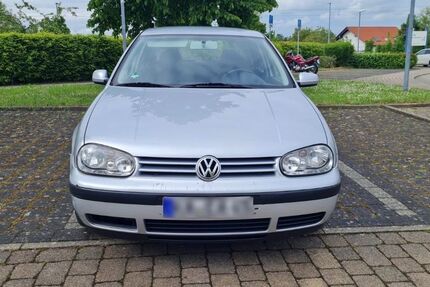 VW Golf 205.000 km 1.600 &euro; Oberderdingen 75038