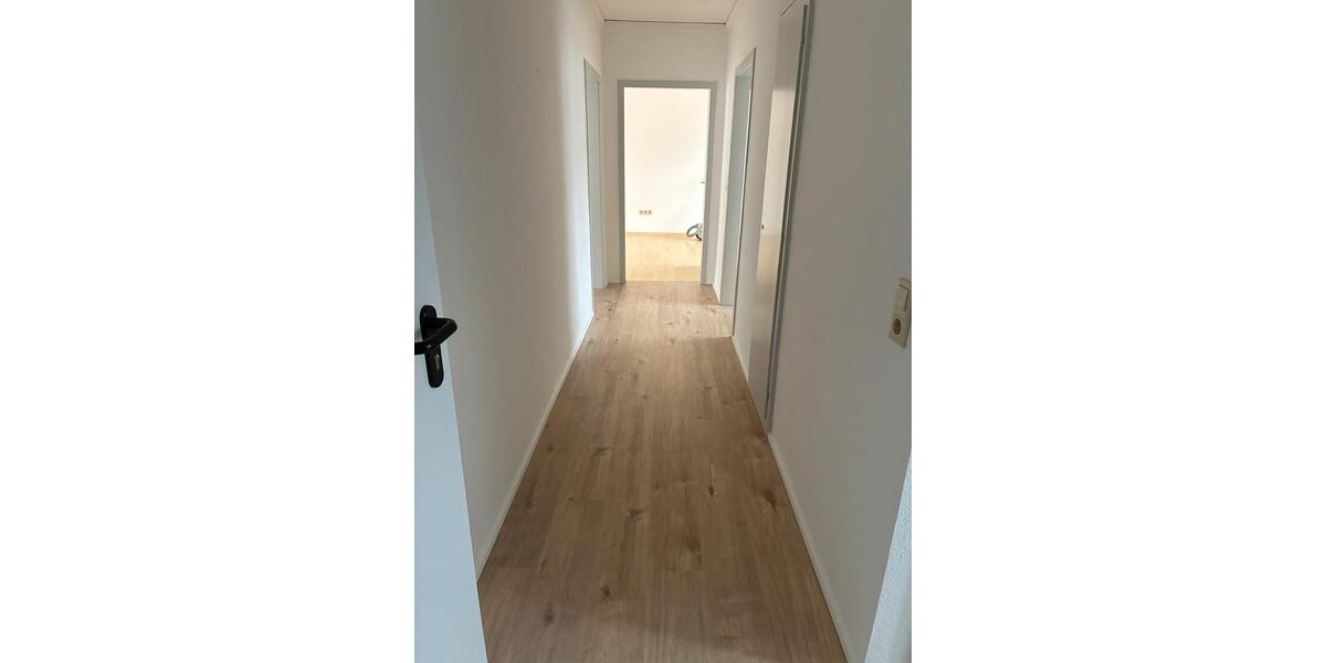 Etagenwohnung Bretten - 2.5 Zimmer, 64 m&sup2;, 700&euro; | Angebot:25963175