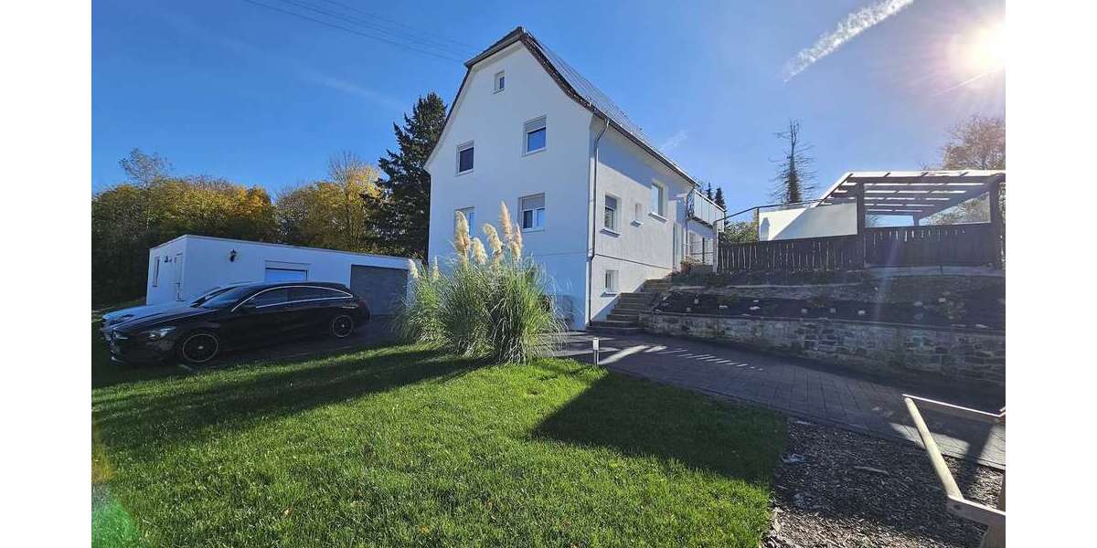 Einfamilienhaus Knittlingen - 6 Zimmer, 150 m&sup2;, 720.000&euro; | Angebot:24303516