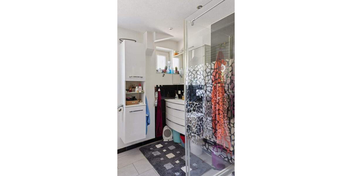 Mehrfamilienhaus, Wohnhaus Bietigheim-Bissingen Bietigheim - 5 Zimmer, 110 m&sup2;, 639.000&euro; | Angebot:25703986