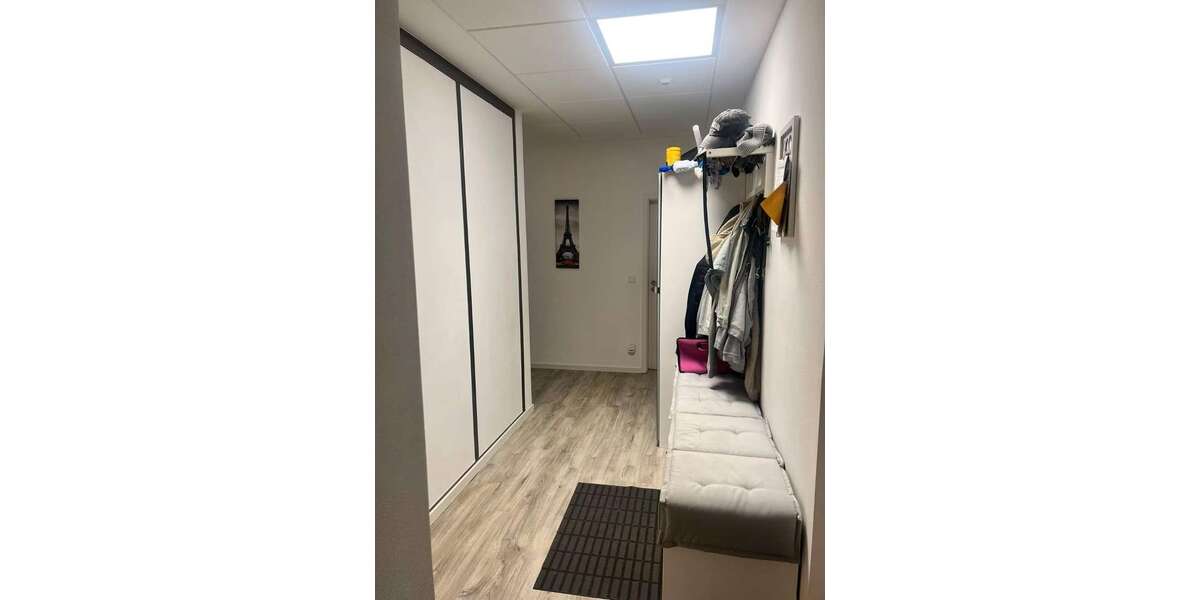 Etagenwohnung Horkheim Horkheim - 3 Zimmer, 80 m&sup2;, 345.000&euro; | Angebot:27159490