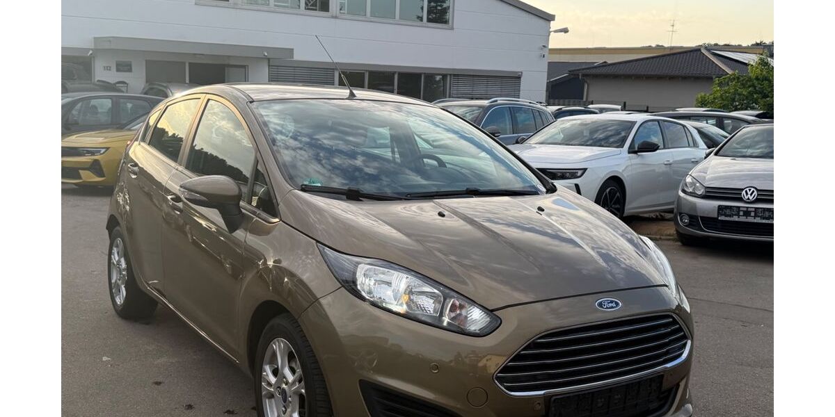 Ford Fiesta 149.000 km 3.999 &euro; Gundelsheim 74831